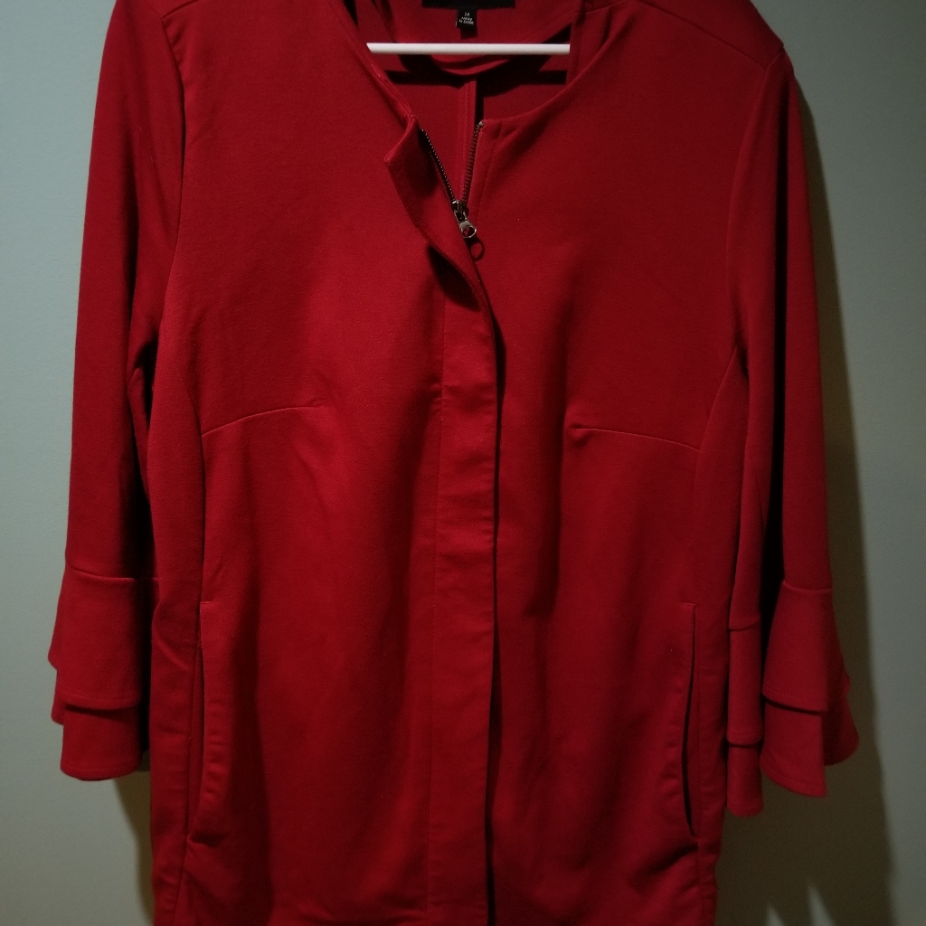 Eloquii Red Jacket With Tullip Sleeve Size 14